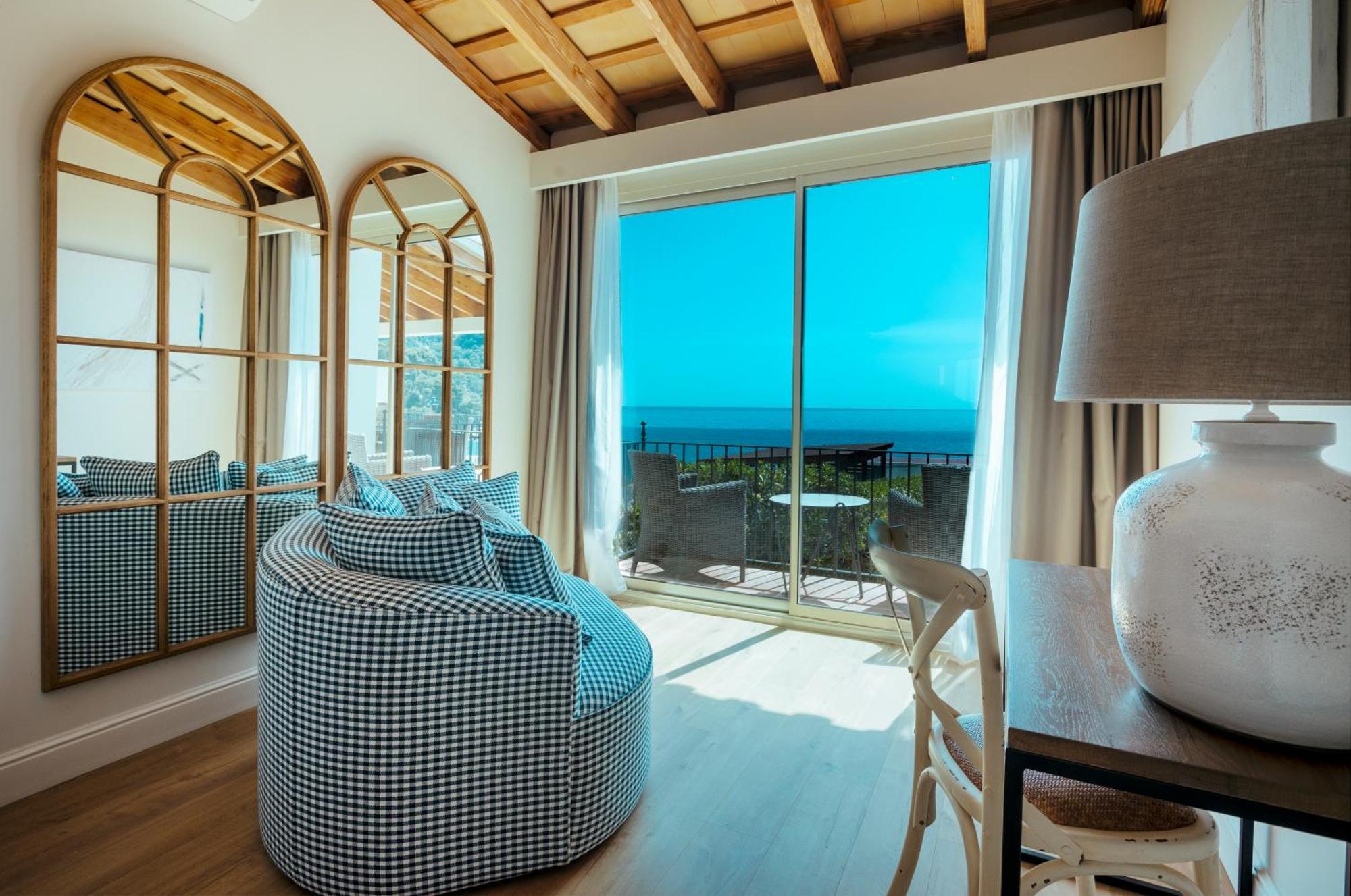 Aiguablava Luxury Apartments Begur Ngoại thất bức ảnh